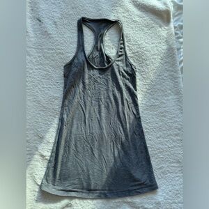 Lululemon gray tank